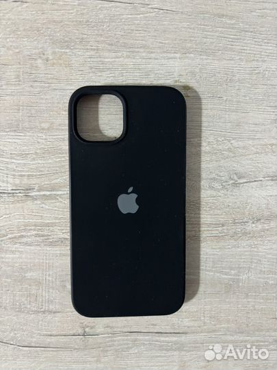 Чехол на iPhone 13 новый