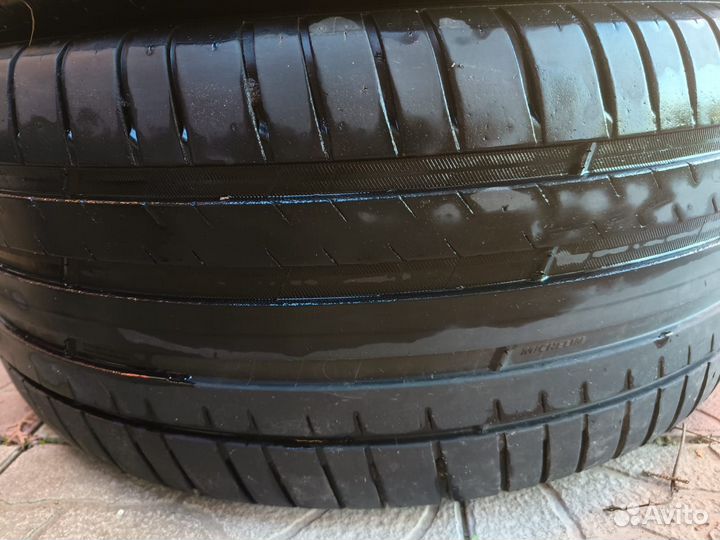 Michelin Pilot Sport 4 SUV 255/45 R19 100V