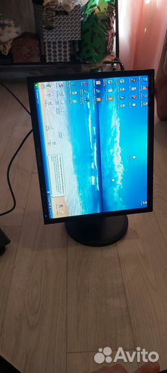 Монитор Samsung syncmaster 740n