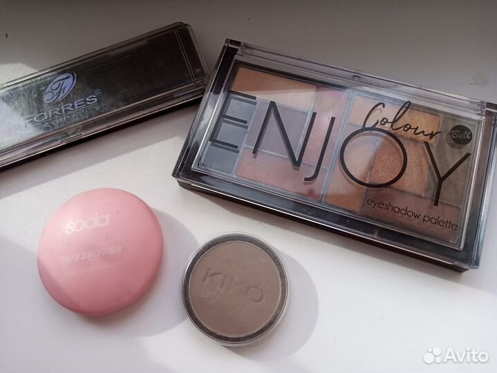 Косметика и духи пакетом