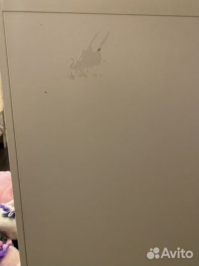 Письменный стол икея и детский шкаф IKEA