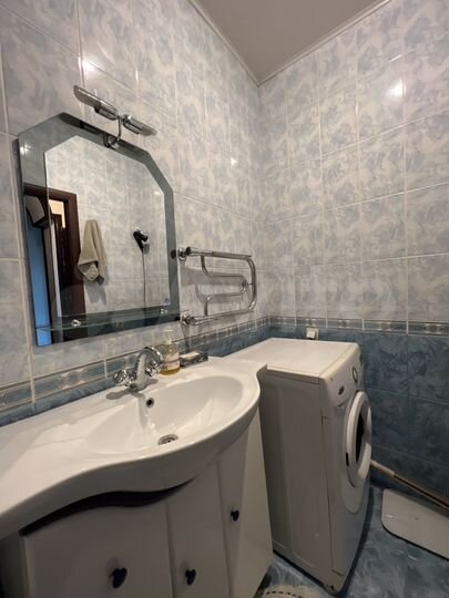 2-к. квартира, 61 м², 4/4 эт.