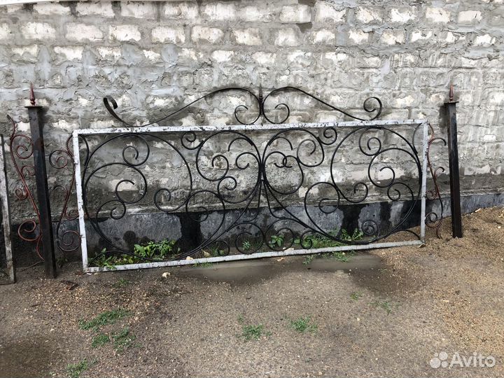 Продаю забор металлический художественный