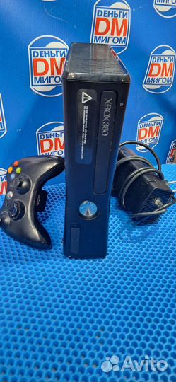 Я) игровая приставка Xbox 360