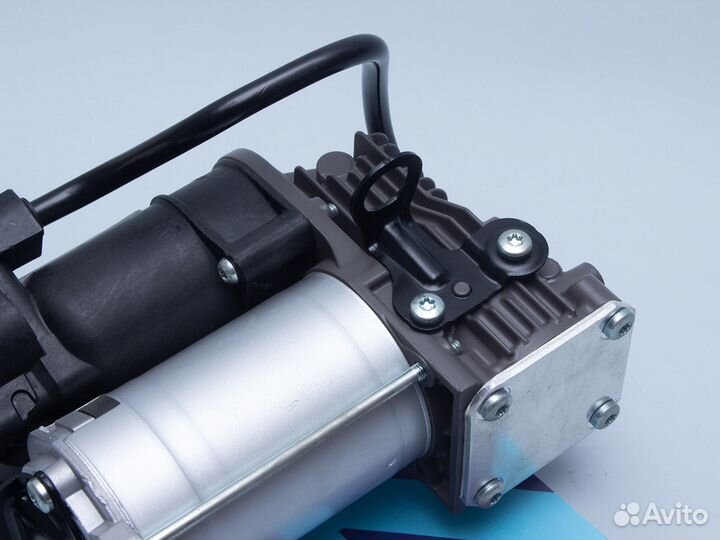 Компрессор пневмоподвески MB AMK S W222