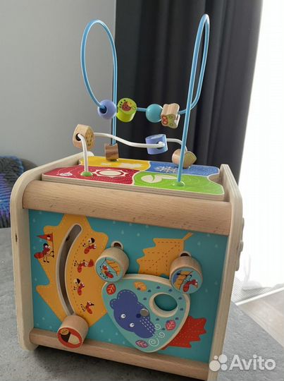 Развивающая игрушка Куб сортер бизиборд