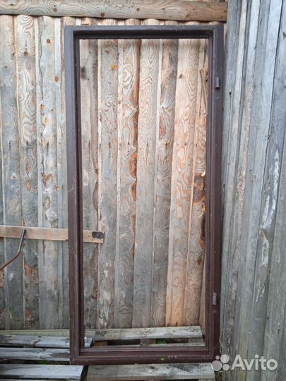 Металлическая дверь бу