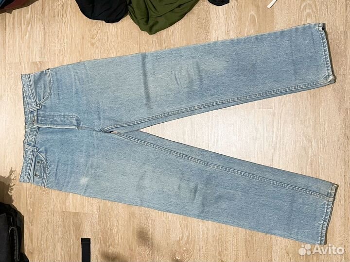 Джинсы голубые