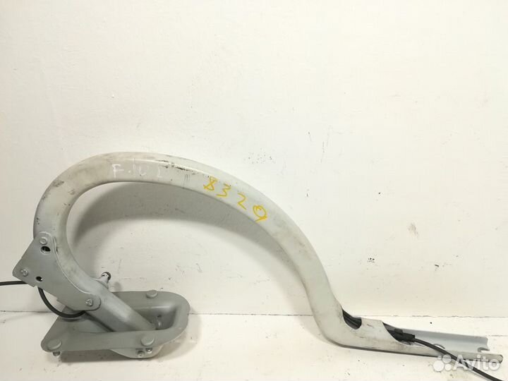 Петля крышки багажника левая F10 BMW