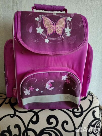 Рюкзак школьный для девочки 1 класс
