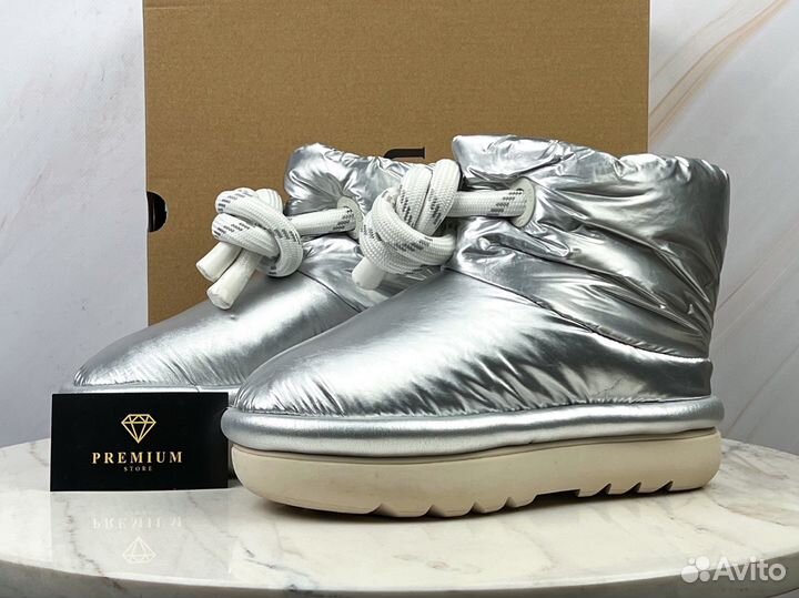 Дутики угги UGG Maxi Short Metallic Silver