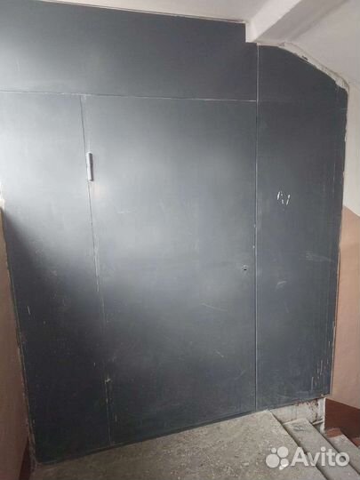 Перегородки, двери металлические