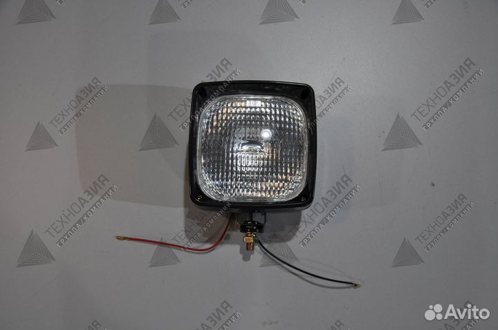 Фара рабочая квадратная SD-205 xcmg/sdlg