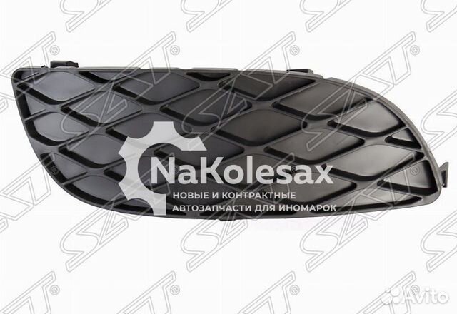 Заглушка в бампер toyota vitz/yaris 02-05 RH