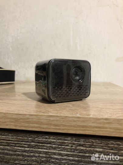 Проектор Philips PicoPix Nano