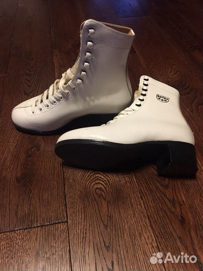 Ботинки для фигурного катания botas (новые)