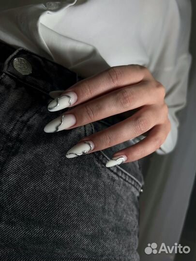Наращивание ногтей