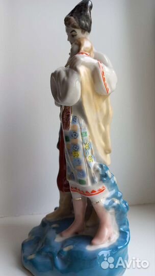 Статуэтка майская ночь