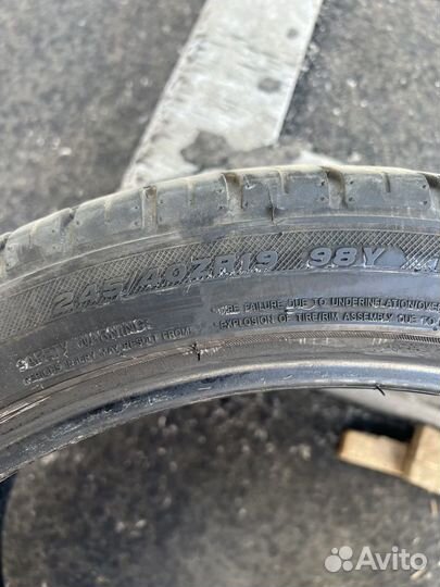 Goodride SA 37 245/40 R19 98Y