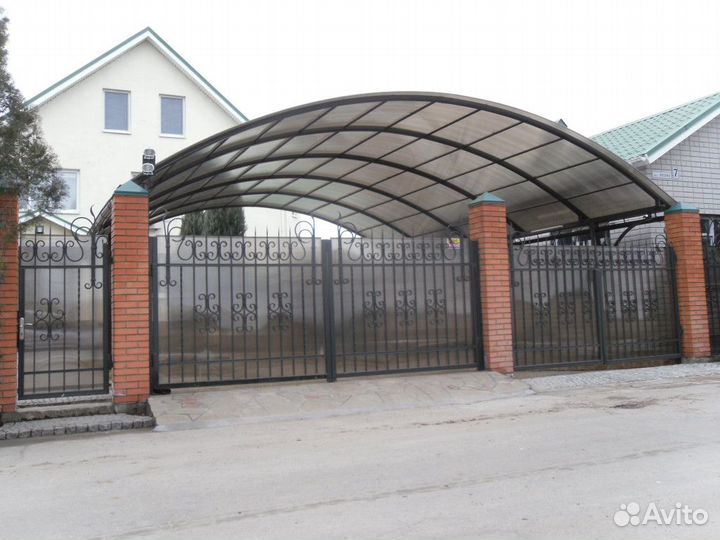 Сотовый поликарбонат разной толщины