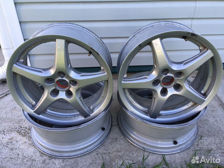 Литой диск Toyota Verso R17. Комплект
