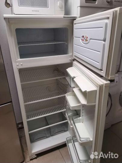 Холодильник С гарантией и бесплатной доставкой
