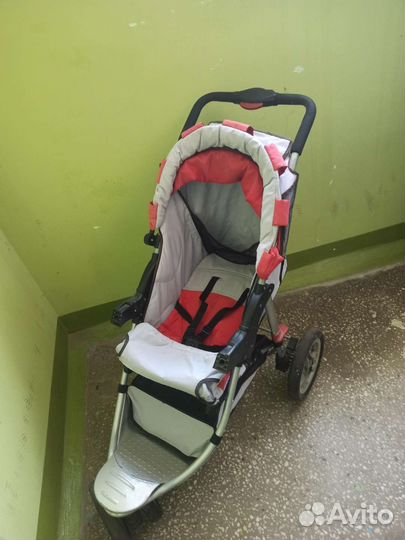 Коляска трансформер с люлькой для переноски
