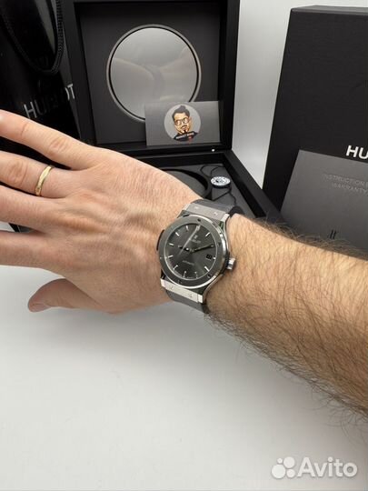 Часы hublot classic fusion gray