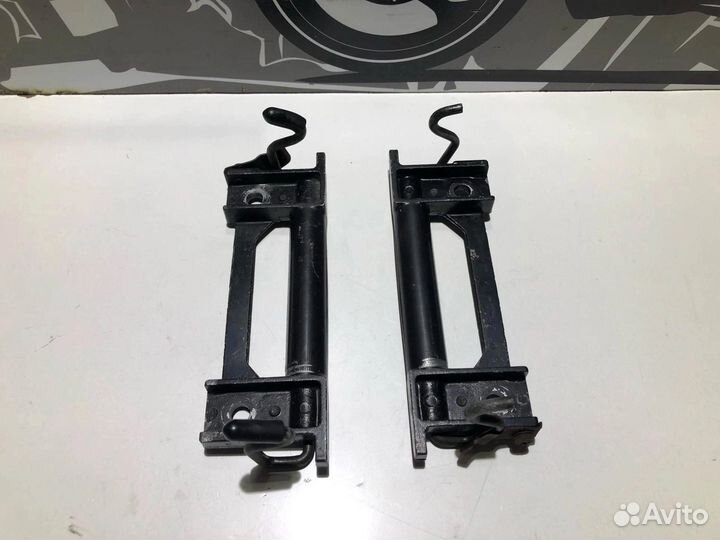 Рукоятки рамы Kawasaki ZR 400-C Zephyr 1990г