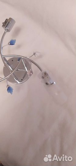 Люстра потолочная трехрожковая без плафонов
