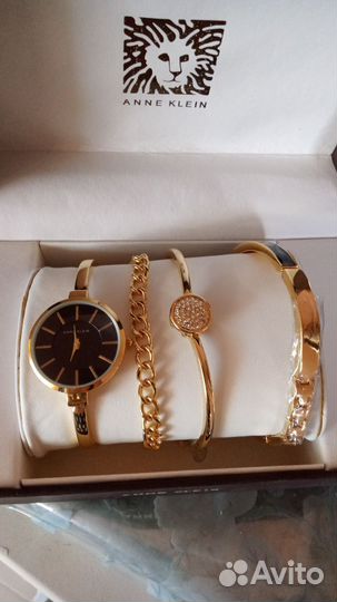 Часы женские