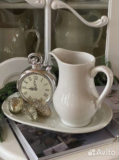 Фарфоровый белый кушвин