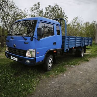 Тентованный грузовик 25 м³ BAW Fenix, 2013