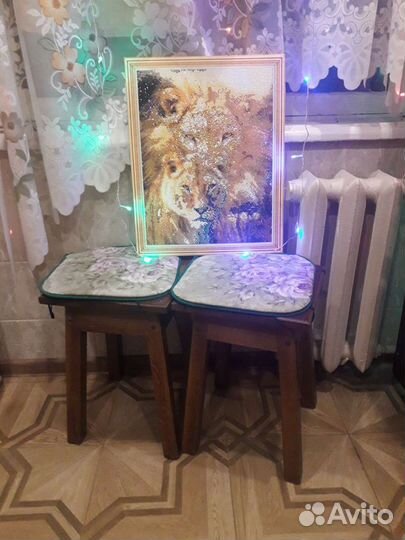 Картина из мозаики смотрите профиль