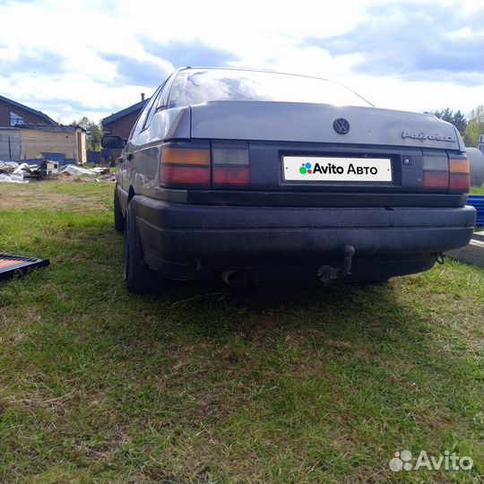 Volkswagen Passat 1.8 МТ, 1990, 400 000 км