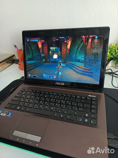 Шустрый Ноутбук Asus на i3 Видео Карта 2 Gb