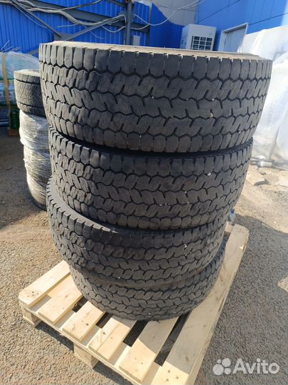 Грузовые шины задние Michelin 265 70 17,5