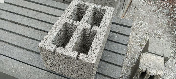Стеновые блоки из керамзитобетона,25 см ширина