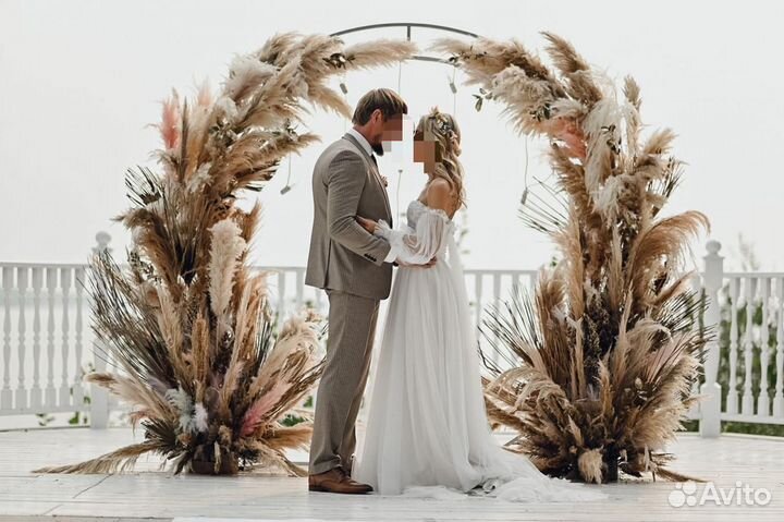 Свадебное платье 42