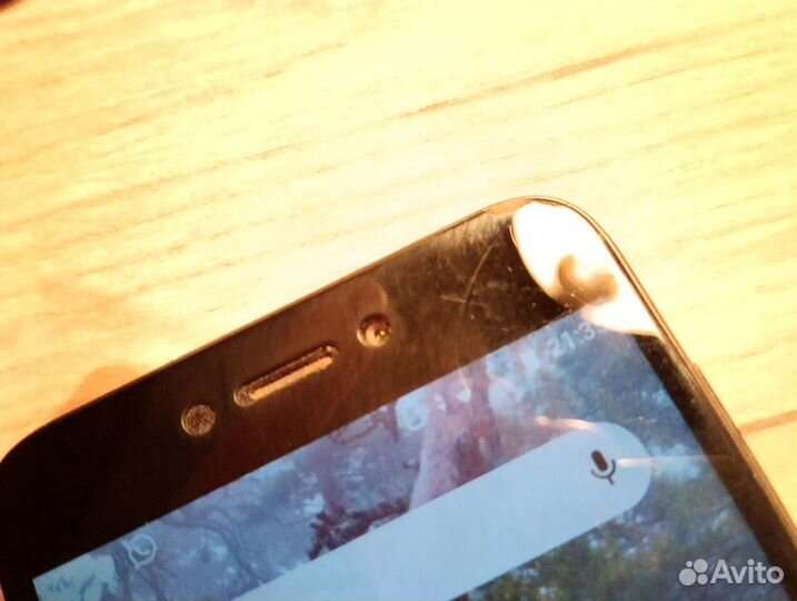 Телефон Xiaomi Redmi Go
