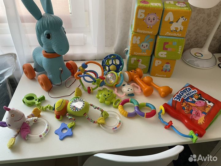 Игрушки пакетом развивающие