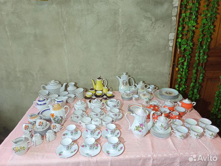 Фарфоровые чайные и кофейные сервизы