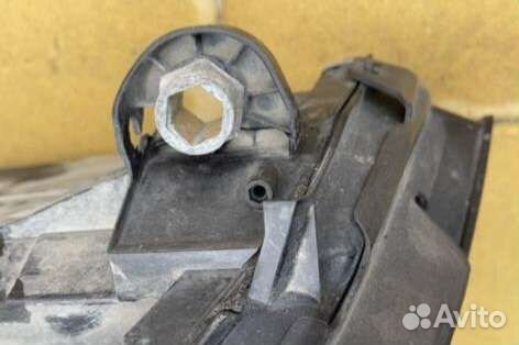 Фара правая mercedes w205