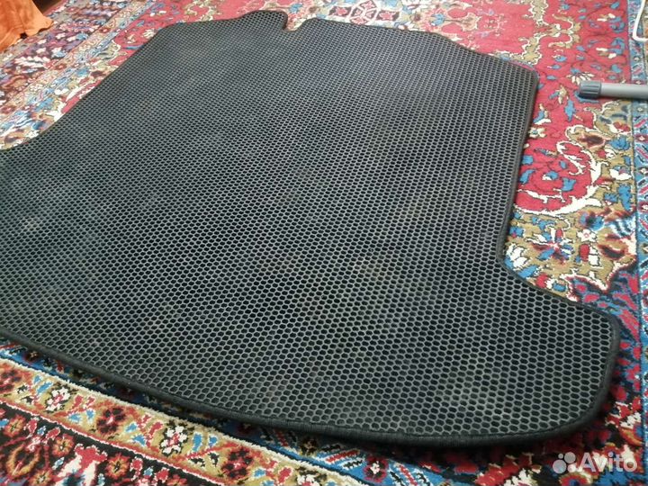 Коврик в багажник