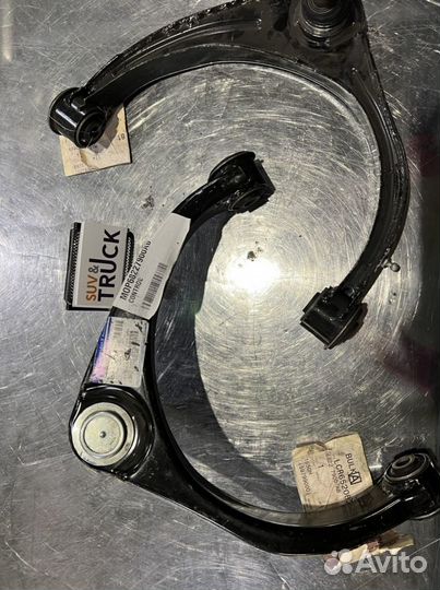 Рычаг Mopar верхний правый RAM 1500 №68227900AB