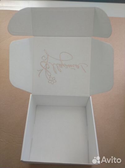 Коробки шкатулки для подарочных боксов