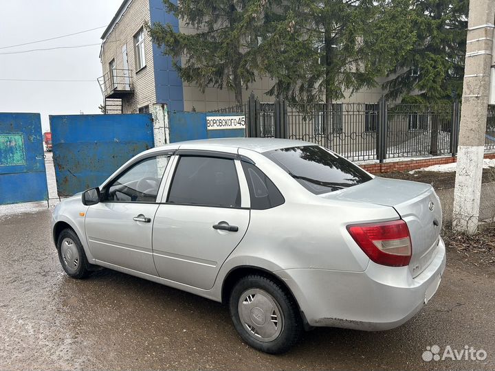 LADA Granta 1.6 МТ, 2013, 146 000 км