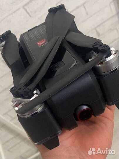 Квадрокоптер mjx bugs 4 w