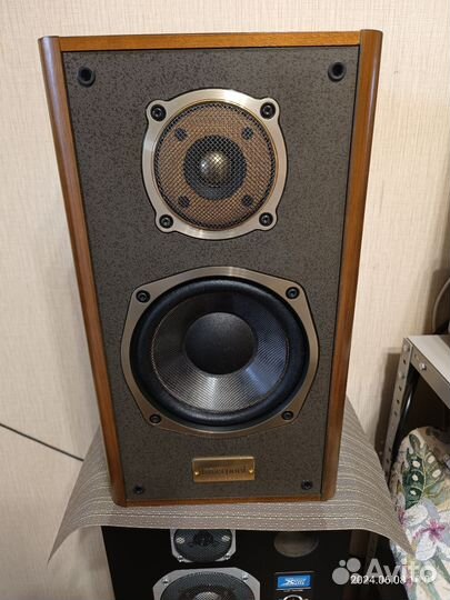 Акустика Onkyo D-500 Liverpool