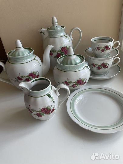 Сервиз Дулево 34 предмета. Новый